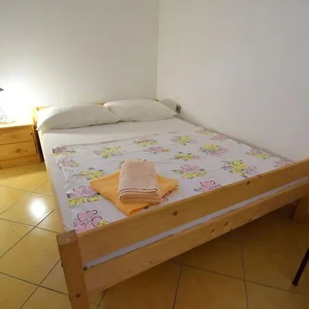 Διαμέρισμα Klara By Interhome Krk Town